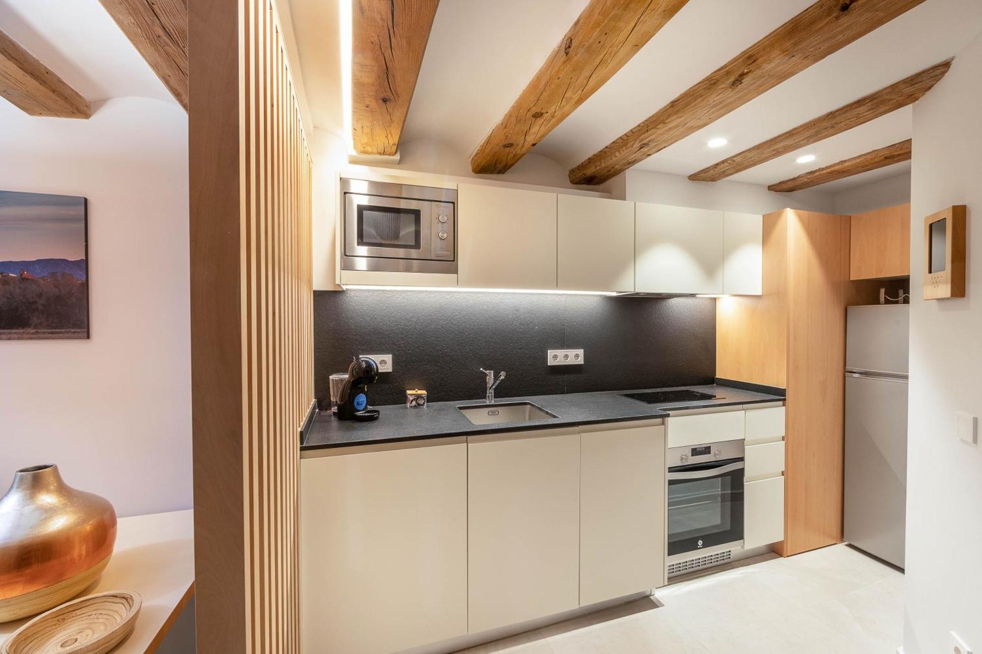 C&C Apartments Figueres  Exterior photo